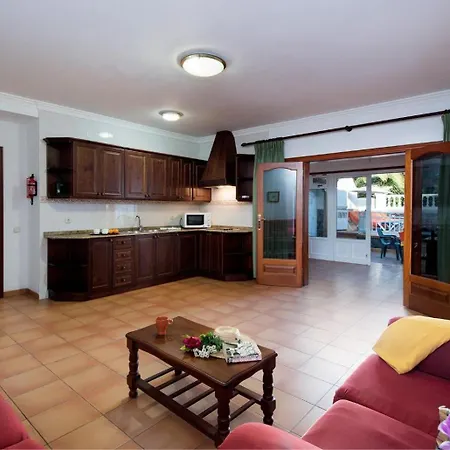 Ramos Uno Villa