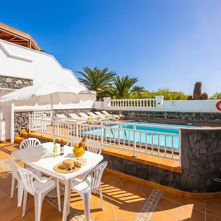 Ramos Uno Villa *